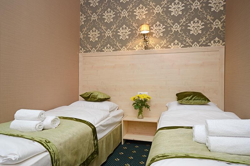 Apelsin Hotel on Vystavochnaya photo 5