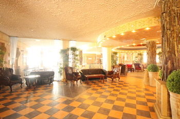 Фото отеля Menada Atrium Apartments №3