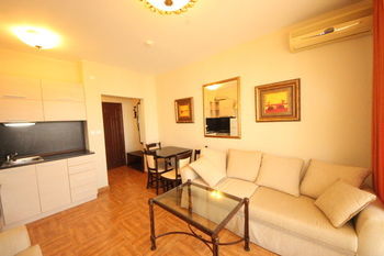 Фото отеля Menada Royal Bay Apartments №1