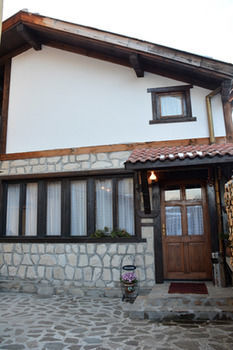 Фото отеля Trenchova Guest House №8