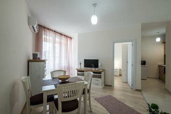 Фото отеля Gliko Seaside Residence №4