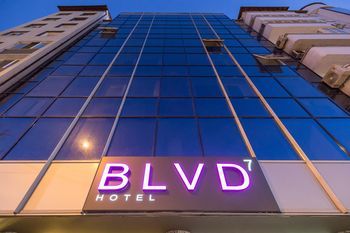 Фото отеля BLVD7 №0