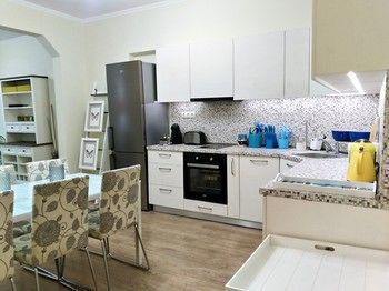 Фото отеля Baratero Red House Apartment №3