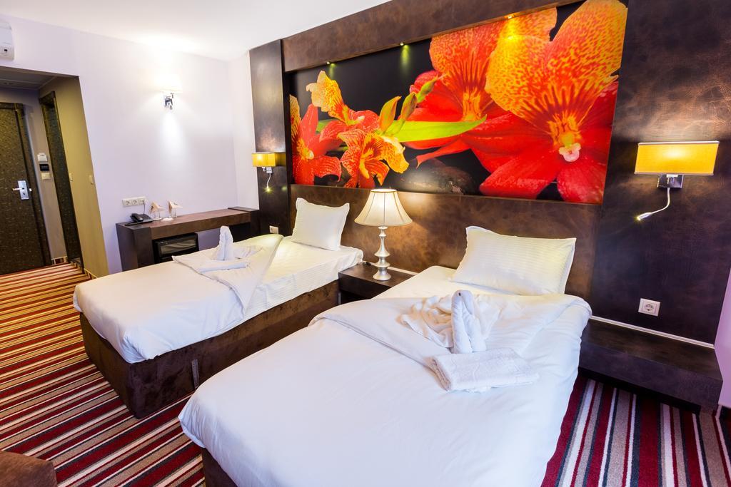 Фото отеля Best Boutique Hotel №2