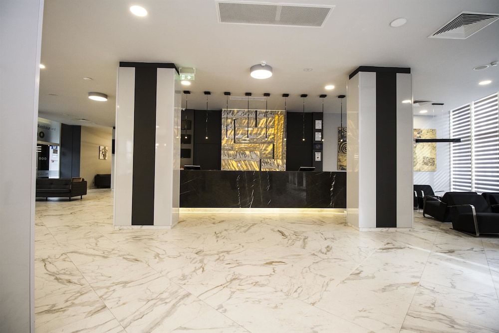 Фото отеля Best Western PLUS Premium Inn №0