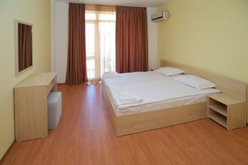 Фото отеля Anixy Apart Hotel №1