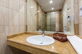 Фото отеля Marina Sands Bijou Boutique Hotel №4