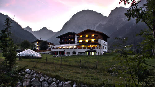 Фото отеля Alpengasthof Lämmerhof №1