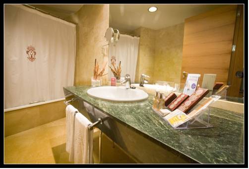 Фото отеля Melia Palacio de Tudemir Boutique Hotel №2
