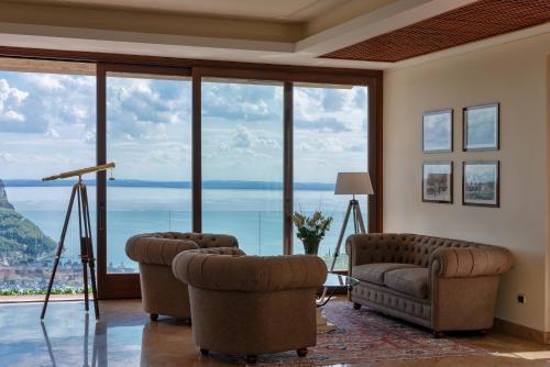 Фото отеля Madrigale Panoramic Lifestyle & Soulful Hotel №0