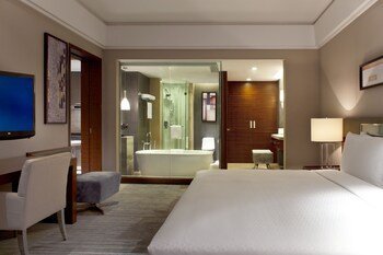 Фото отеля Four Points by Sheraton Taicang №4
