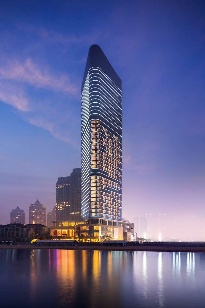 Фото отеля Grand Hyatt Dalian №0