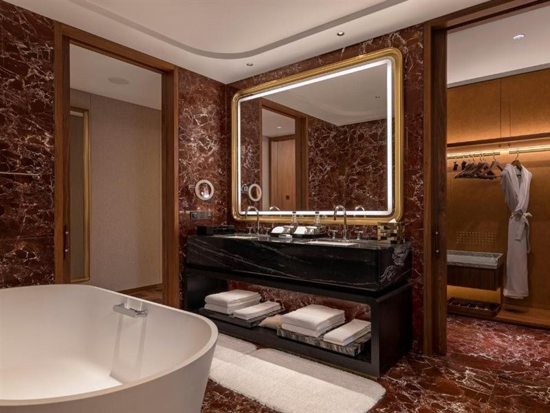 Фото отеля Waldorf Astoria Xiamen №3